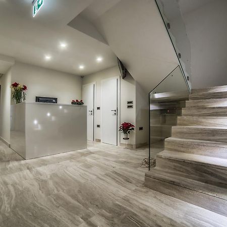 Hotel Forty Two Загреб Экстерьер фото
