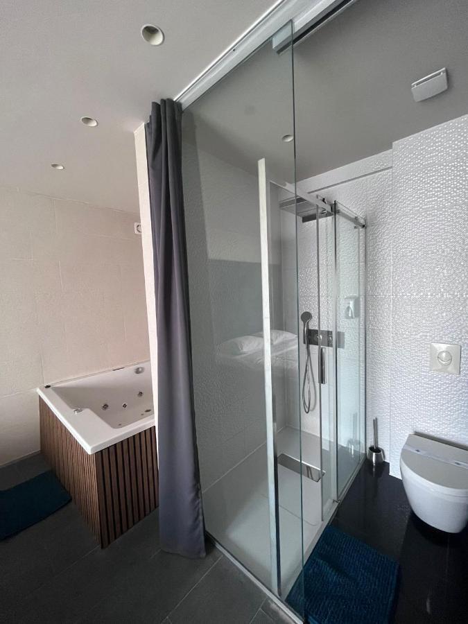 Hotel Forty Two Загреб Экстерьер фото